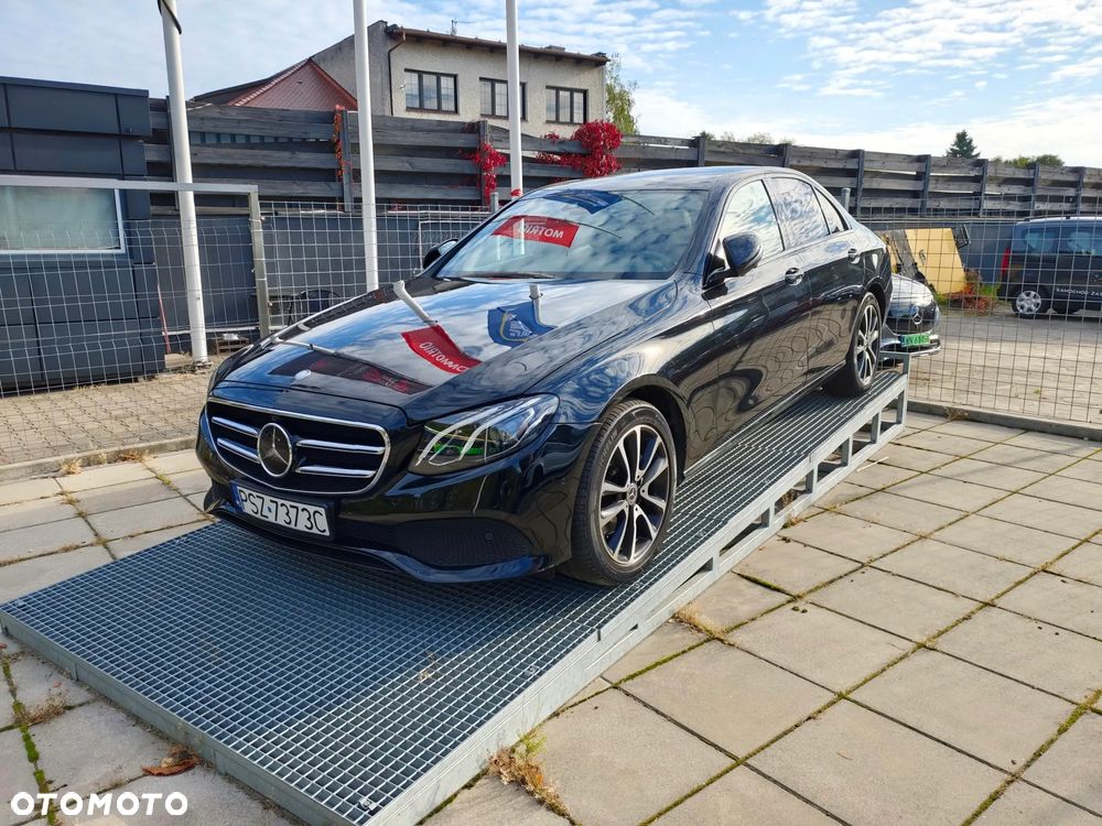 Mercedes-Benz E-Class 2017 photo 5