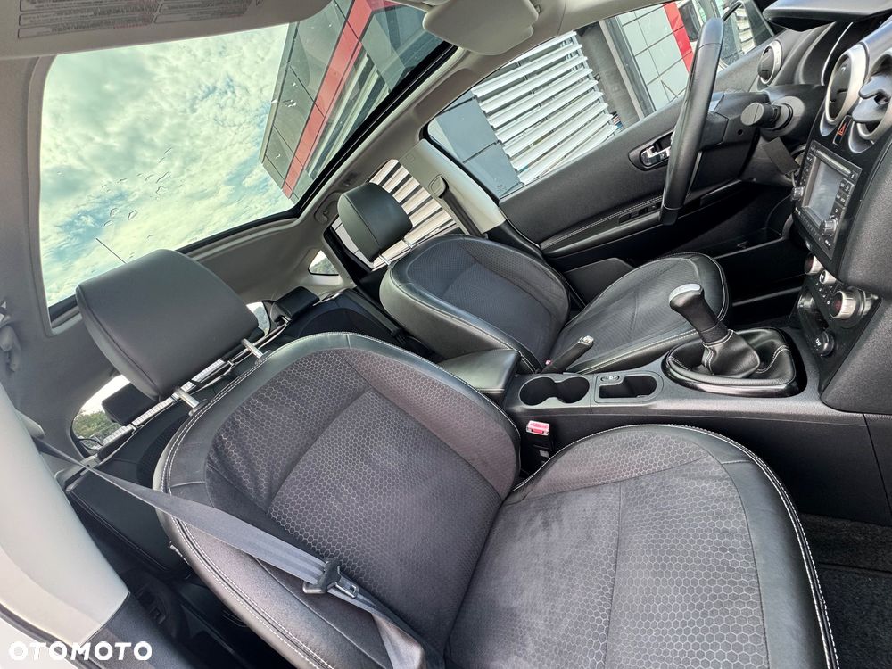 Nissan Qashqai 1.6 Tekna - 19