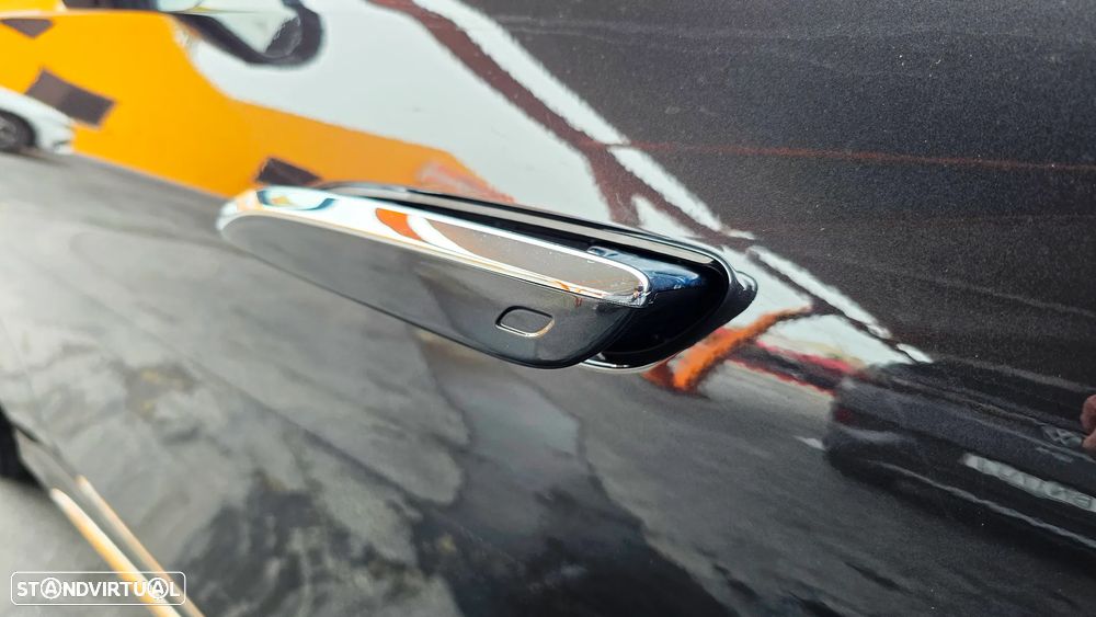 Mercedes-Benz E 300 - 23