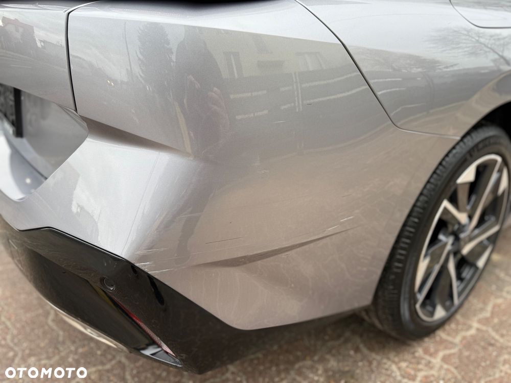 Peugeot 308 BlueHDi 130 EAT8 Allure - 14