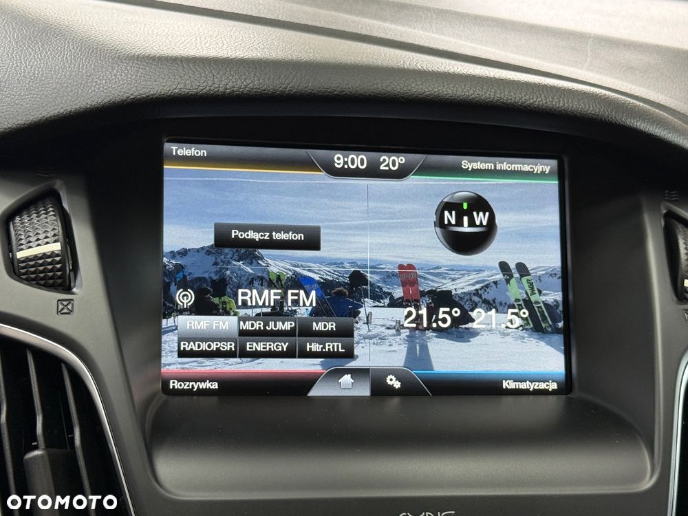 Ford Focus 1.0 EcoBoost Titanium - 23