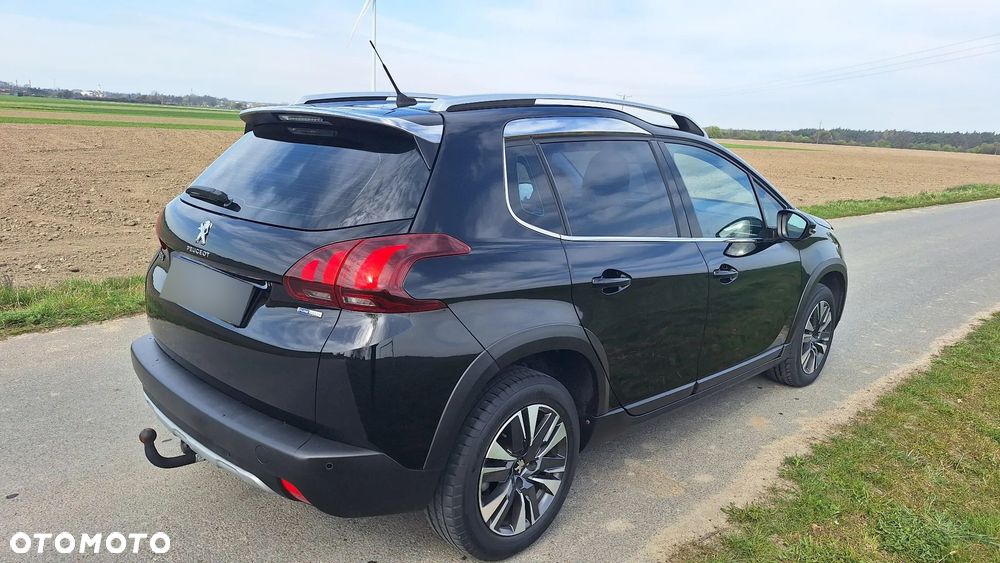 Peugeot 2008 1.2 Pure Tech Active EU6 - 5