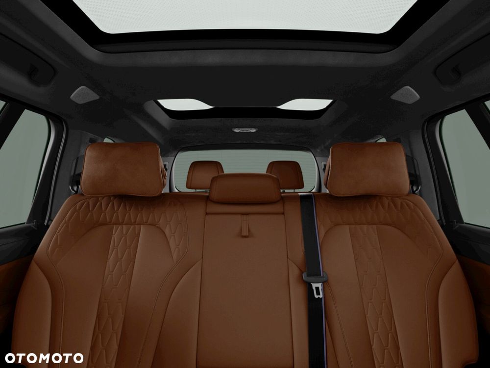 BMW X7 - 10