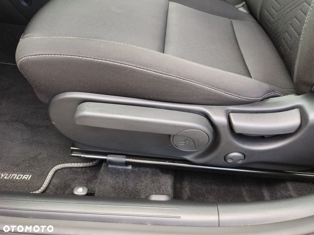 Hyundai Kona 1.6 T-GDI Executive DCT - 18