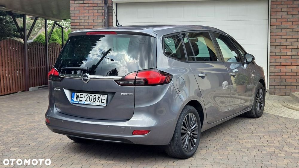 Opel Zafira 1.6 T 120 Lat S&S - 10