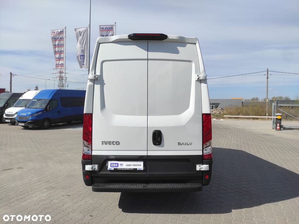 Iveco DAILY 35S16 - 7