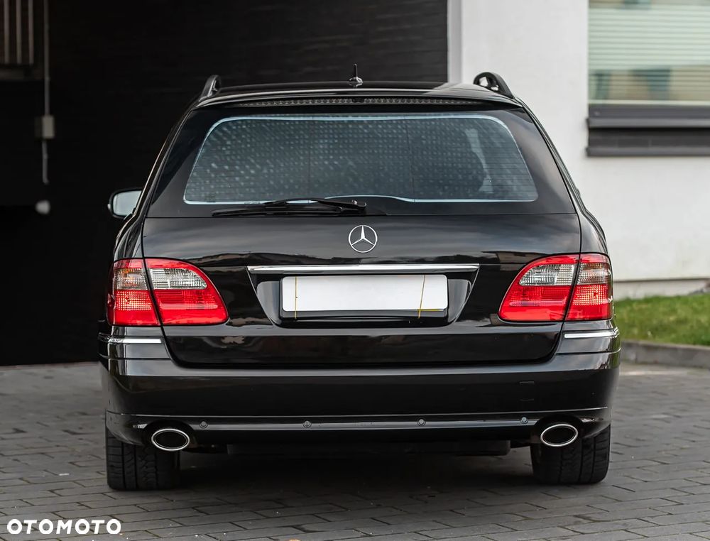 Mercedes-Benz Klasa E 320 CDI 4-Matic Avantgarde - 11