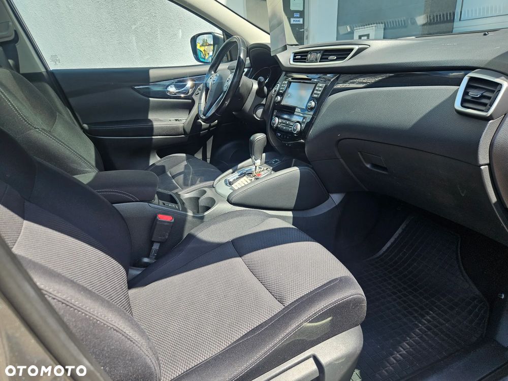 Nissan Qashqai 1.2 DIG-T Xtronic TEKNA - 19