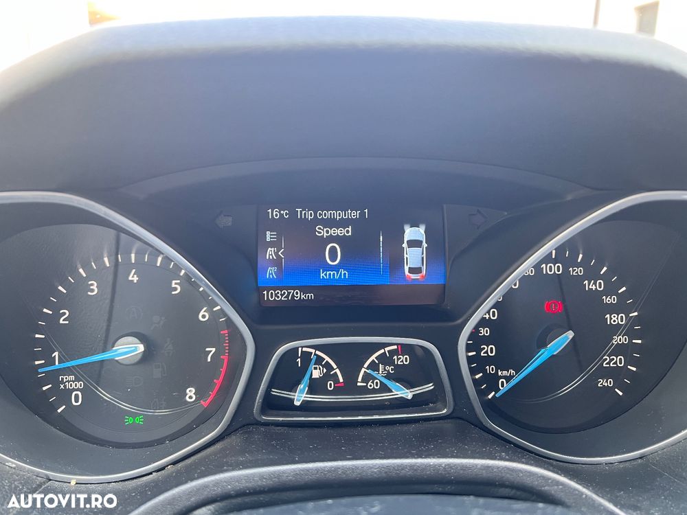 Ford Focus 1.0 EcoBoost Trend Edition - 6