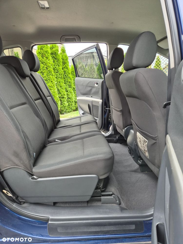 Toyota Corolla Verso - 7