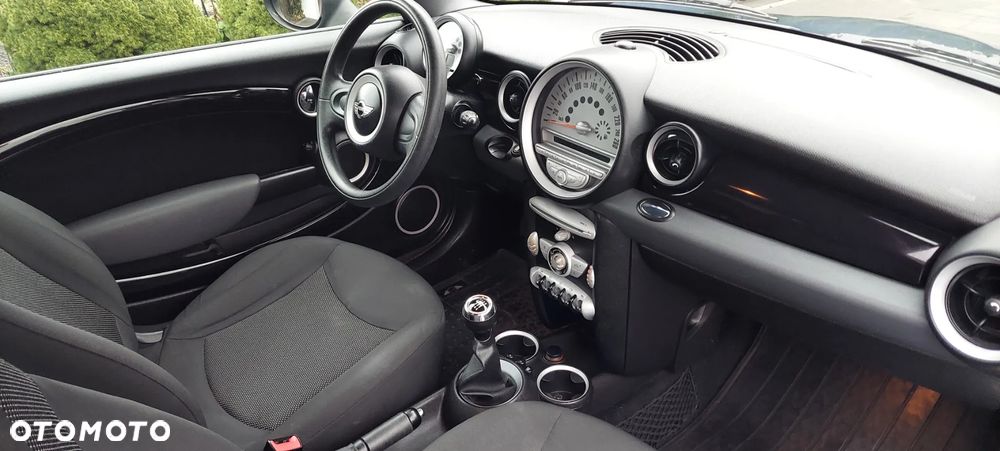 MINI ONE Baker Street - 32