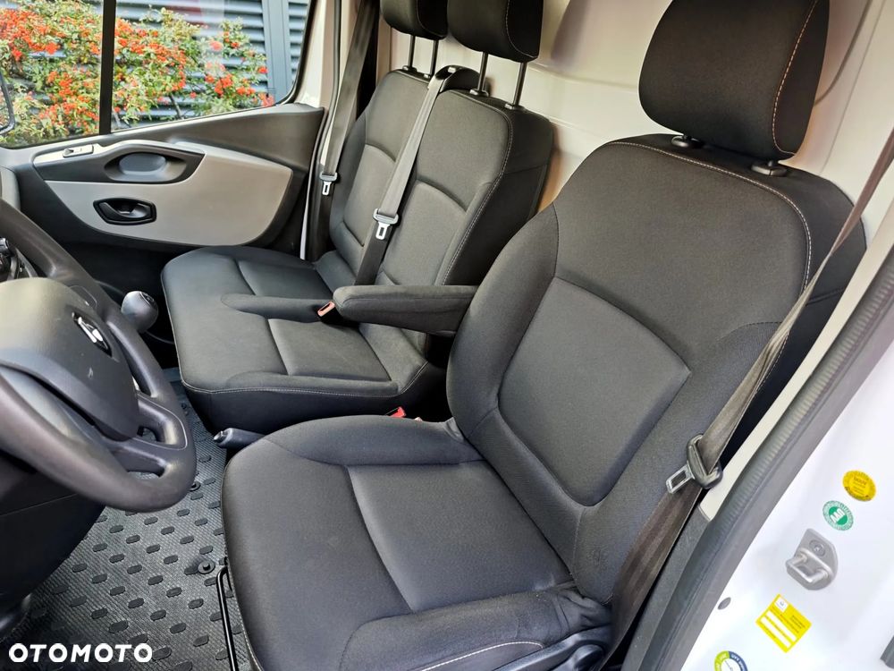 Renault TRAFIC - 5