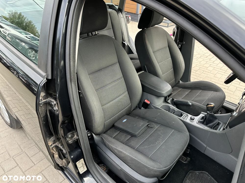 Ford Focus - 19