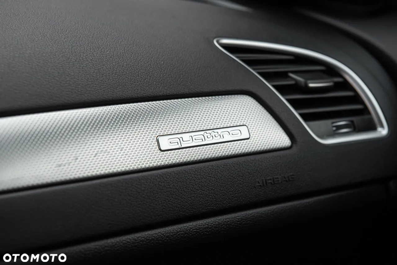 Audi A4 Avant 2.0 TDI ultra S tronic sport - 24