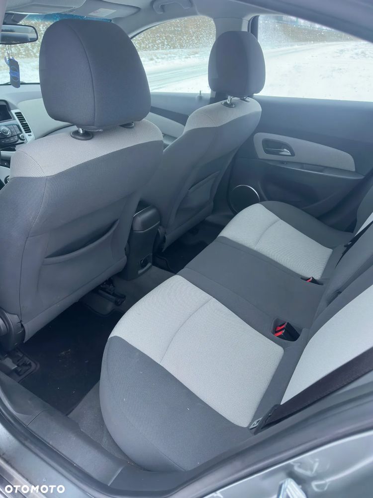Chevrolet Cruze - 7