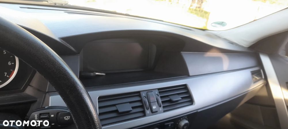 BMW Seria 5 - 12