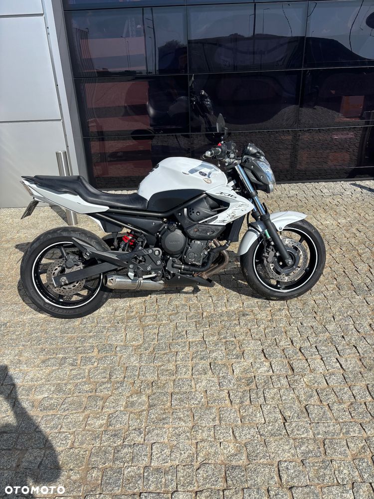 Yamaha XJ - 7