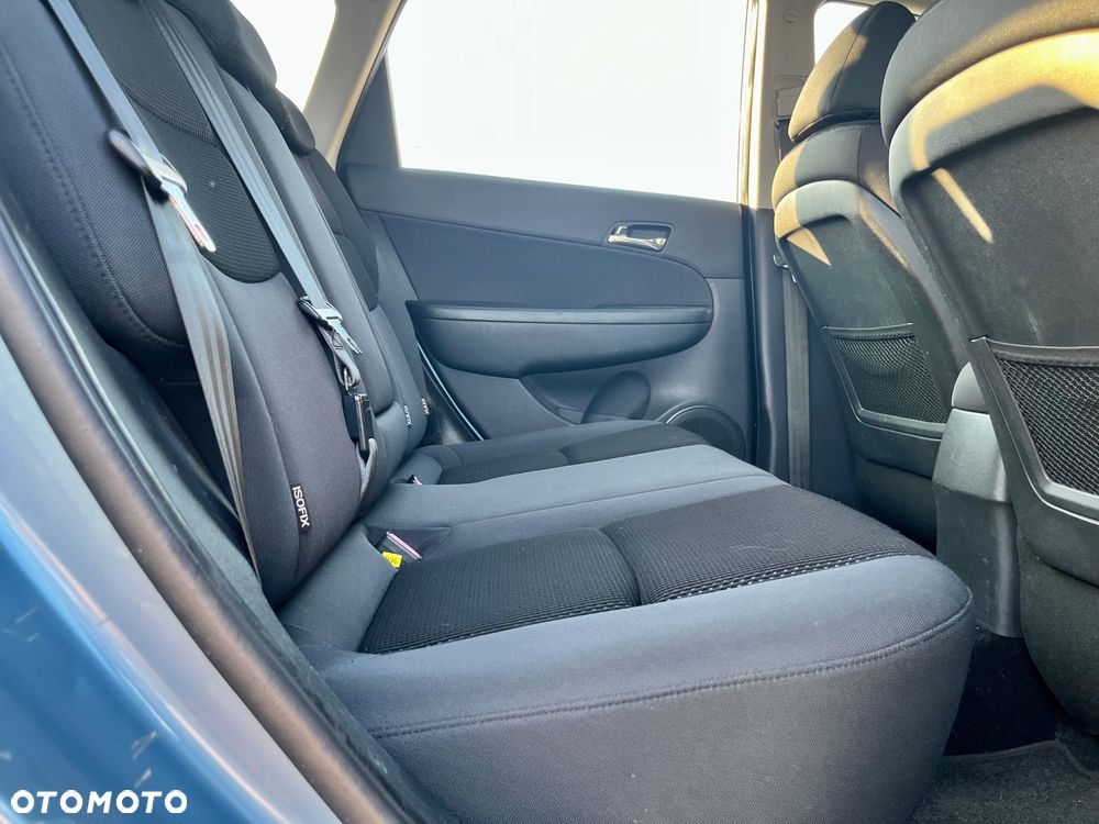 Hyundai i30 i30cw 1.4 FIFA WM Edition - 27