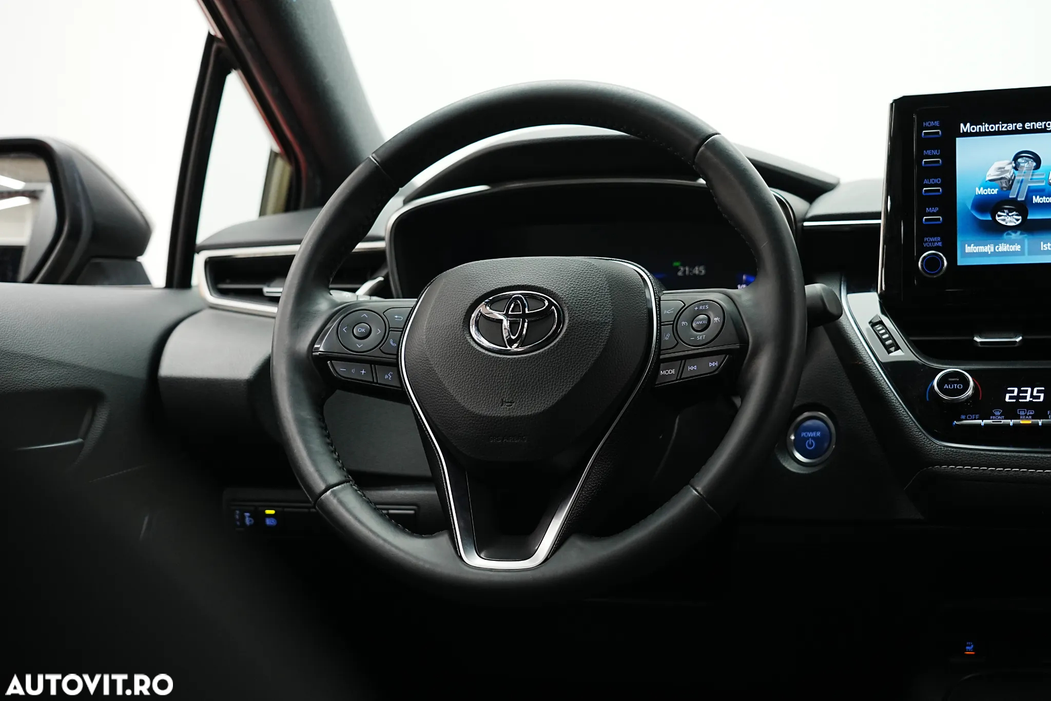 Toyota Corolla 1.8 Hybrid Touring Sports Business Edition - 9