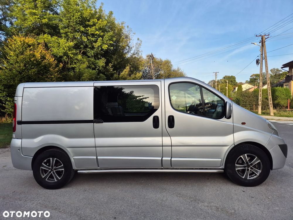 Opel Vivaro - 21