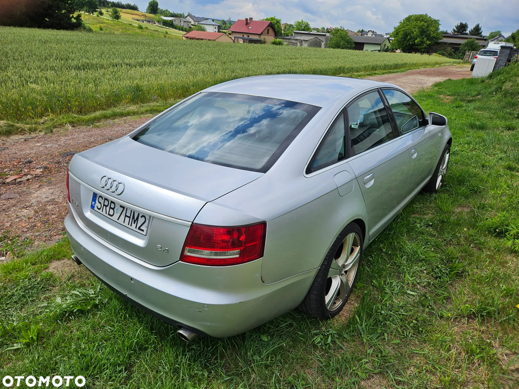 Audi A6 2.4 - 4