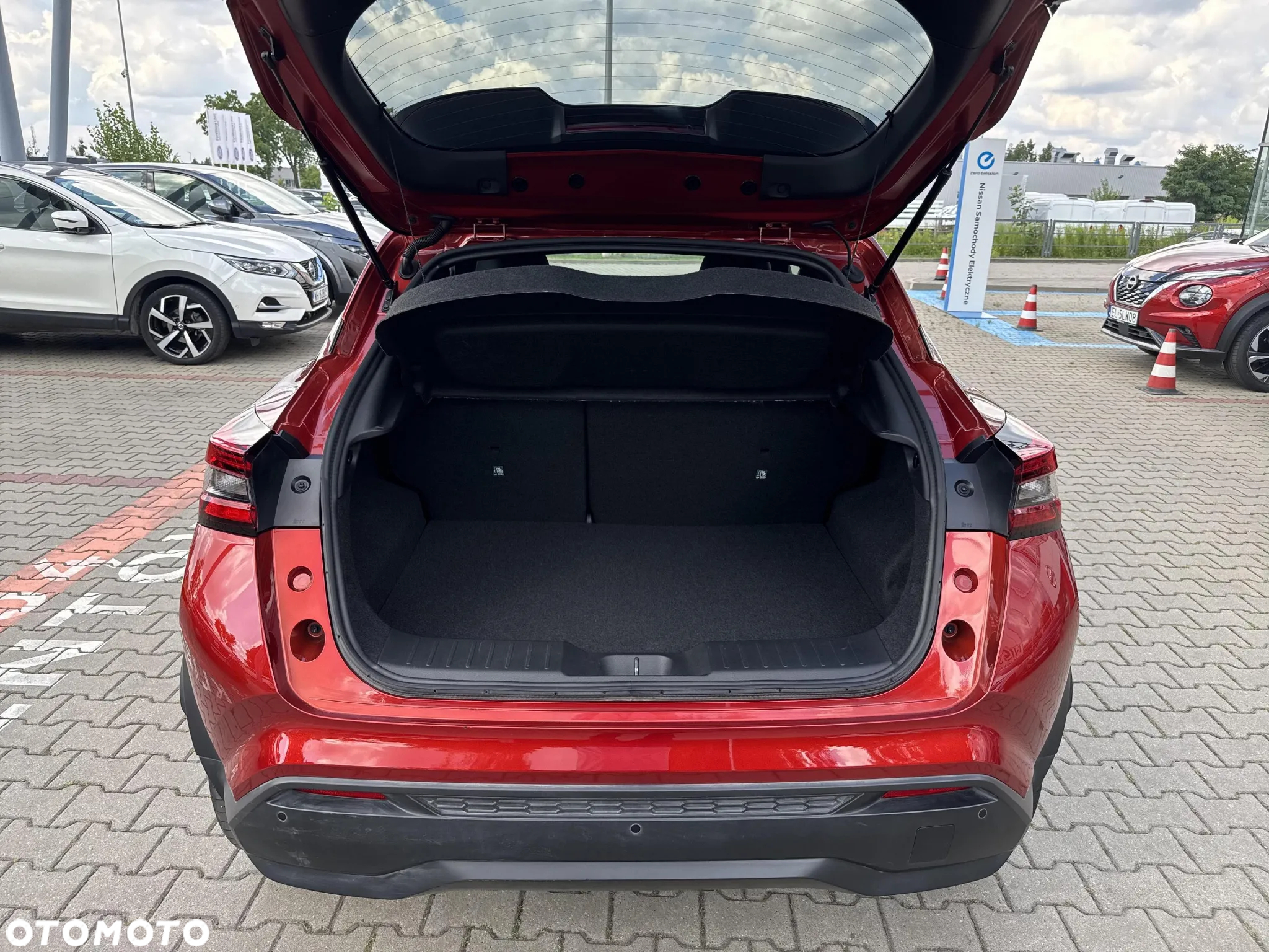 Nissan Juke ver-1-6-hybrid-n--connecta-amt - 18