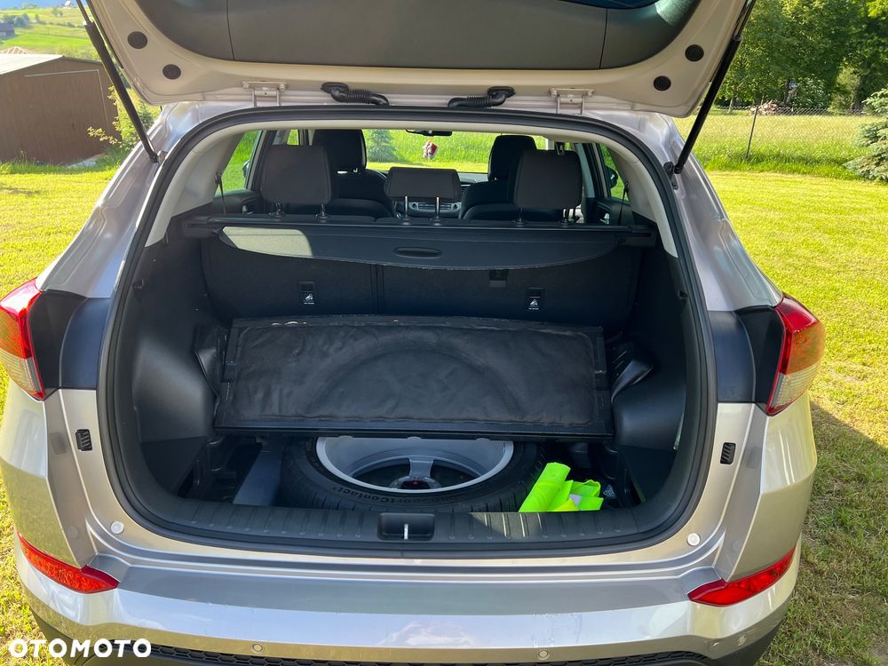 Hyundai Tucson 1.7 CRDI BlueDrive Style 2WD - 7