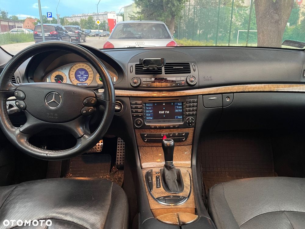 Mercedes-Benz Klasa E - 18