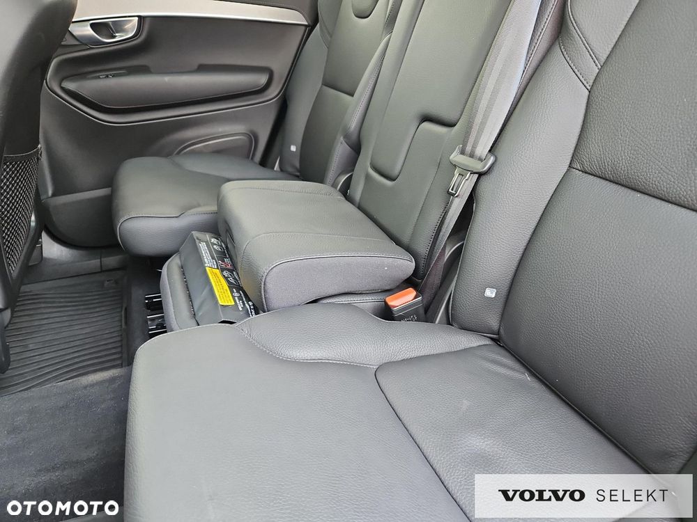 Volvo XC 90 B5 D AWD Plus Bright 7os - 28