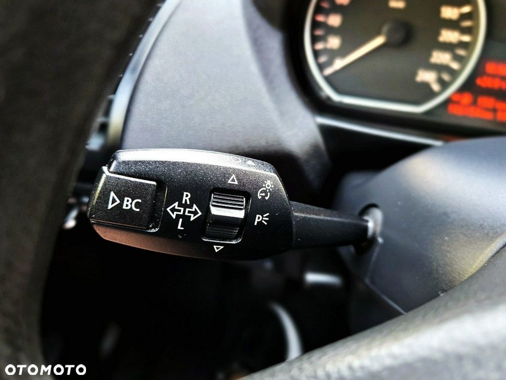 BMW Seria 1 - 16