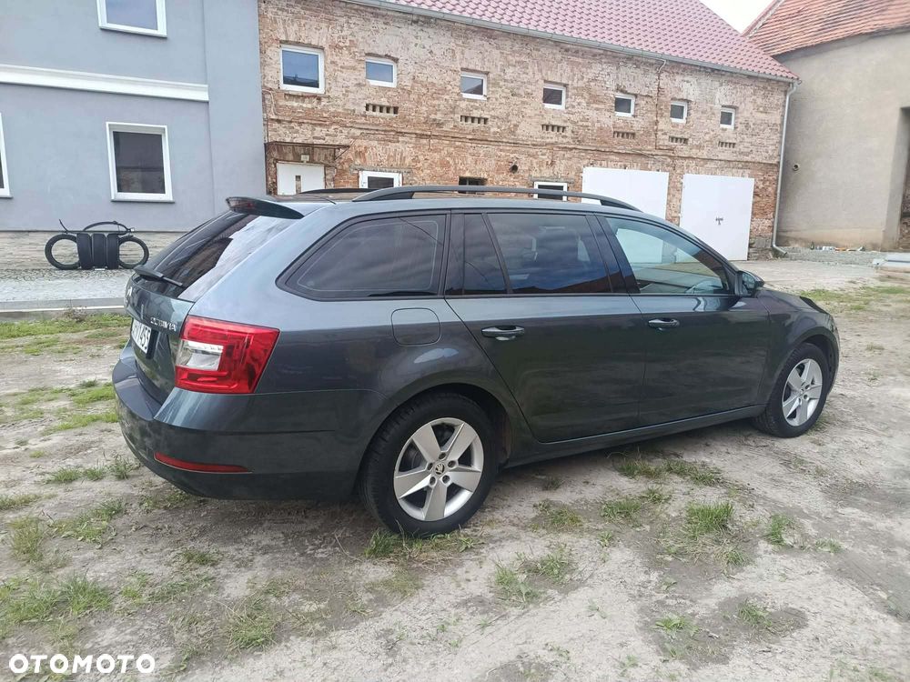 Skoda Octavia 2.0 TDI SCR Ambition DSG - 16