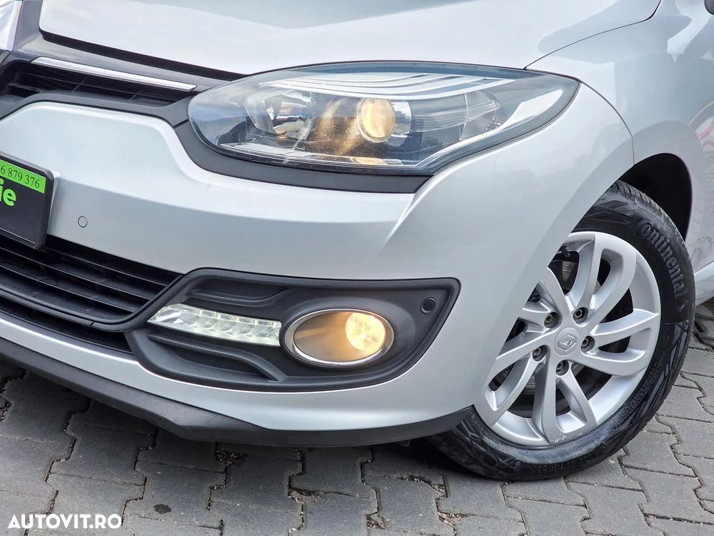 Renault Megane dCi 110 FAP Paris - 9