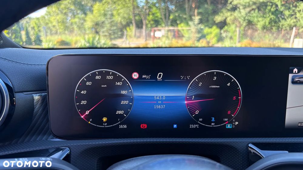 Mercedes-Benz CLA 200 d Progressive 8G-DCT - 22