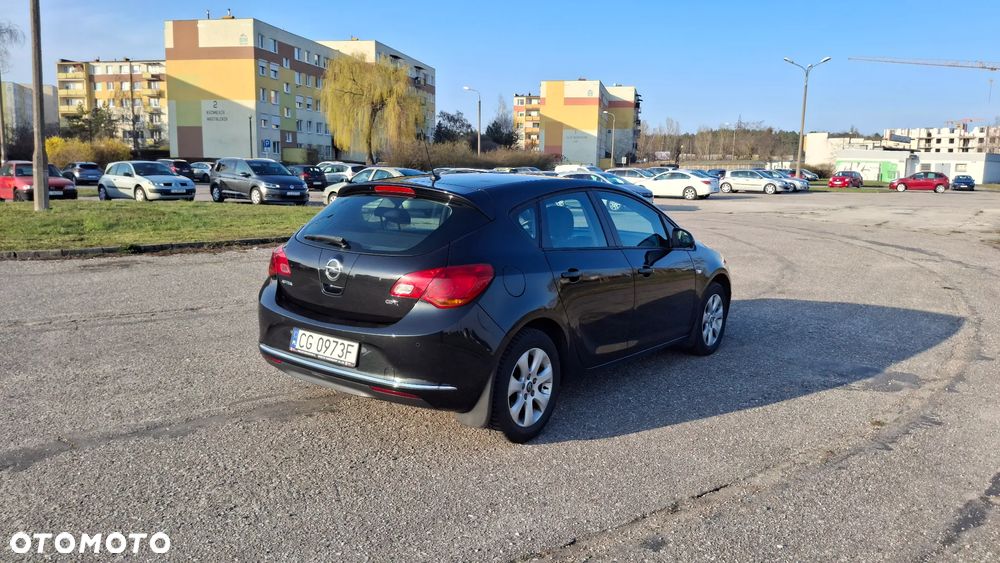 Opel Astra 1.7 CDTI Enjoy - 23