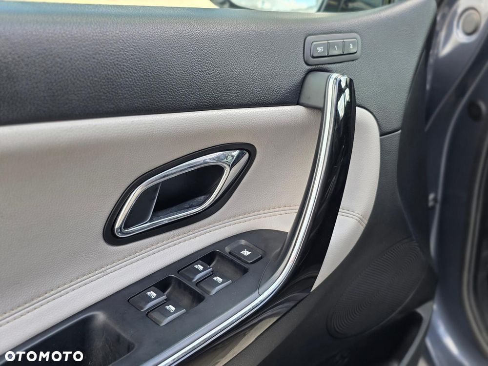 Kia Ceed - 25