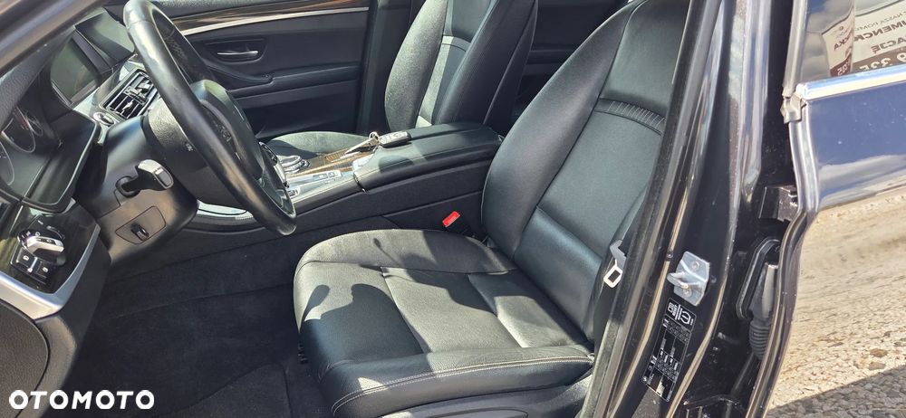 BMW Seria 5 520d xDrive Luxury Line - 21