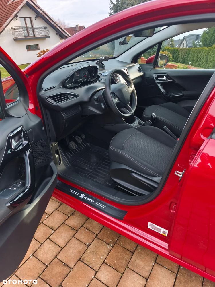 Peugeot 208 1.5 BlueHDi GT Line S&S - 8