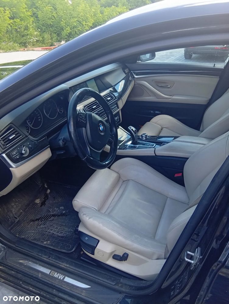 BMW Seria 5 520d - 10