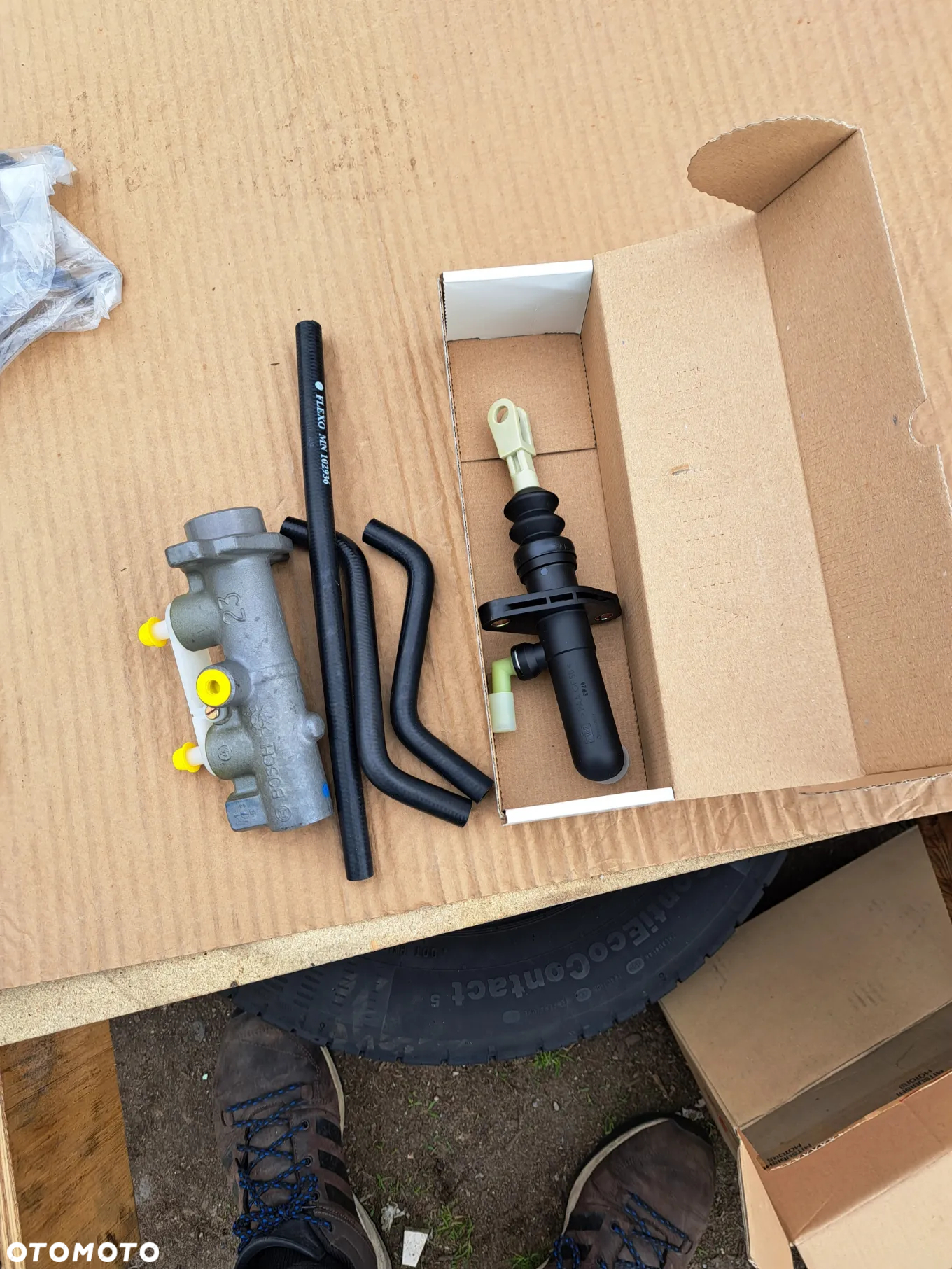 Pompa hamulcowa sprzęgła Mitsubishi Space Star Carisma	Volvo S40 V40 MR911227 MR407299 30611705 21027199 - 2