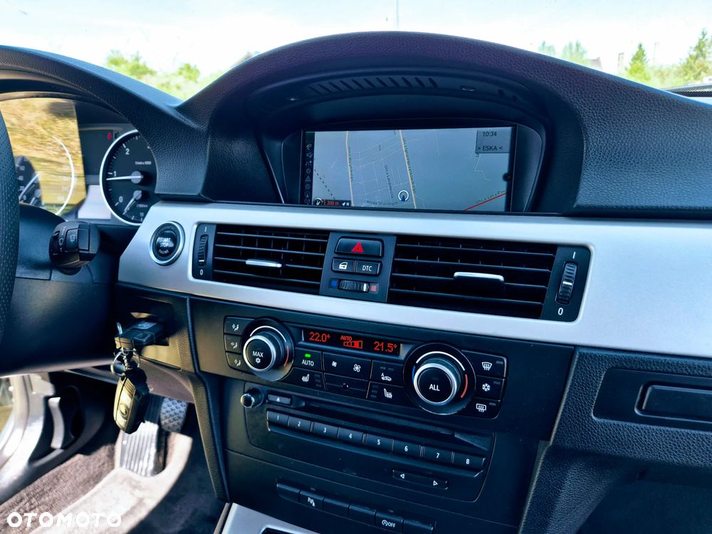 BMW Seria 3 320d DPF Edition Exclusive - 2