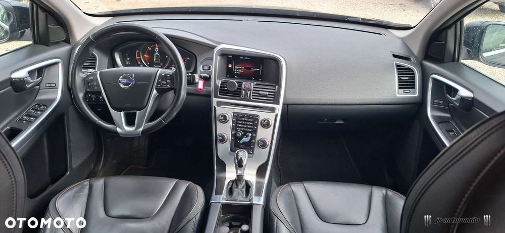 Volvo XC 60 - 6