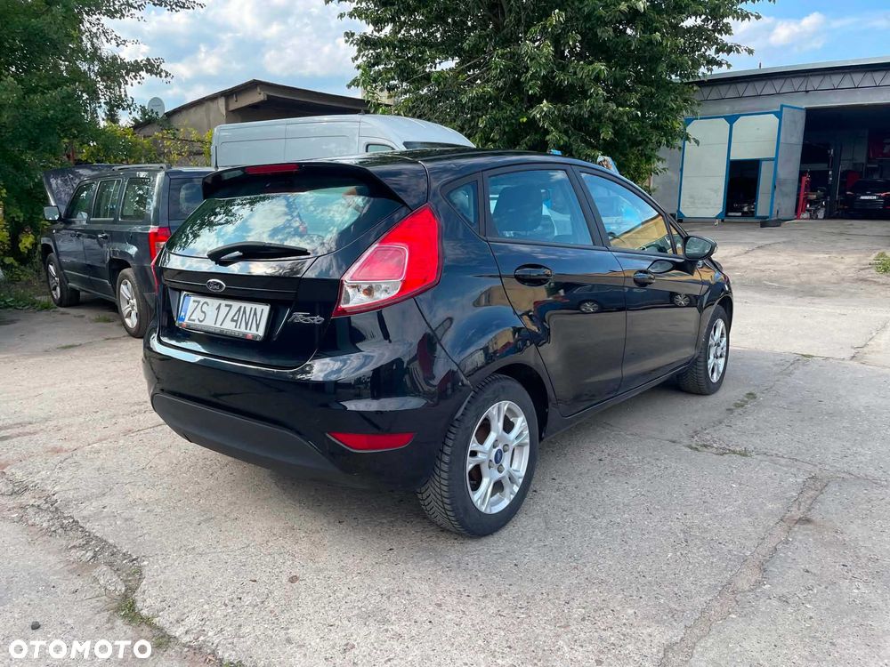 Ford Fiesta - 5