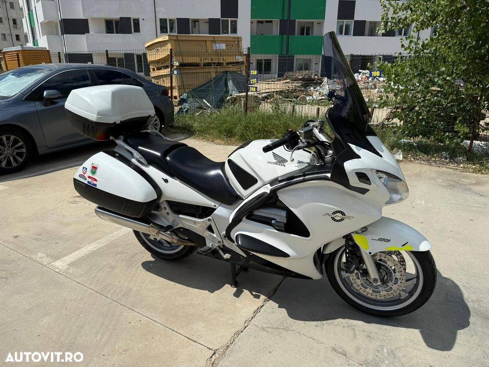 Honda ST 1300 Pan European - 11