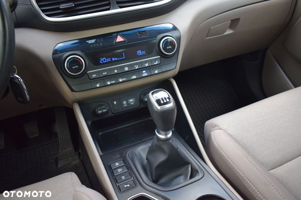 Hyundai Tucson 1.6 T-GDI GO 4WD - 11
