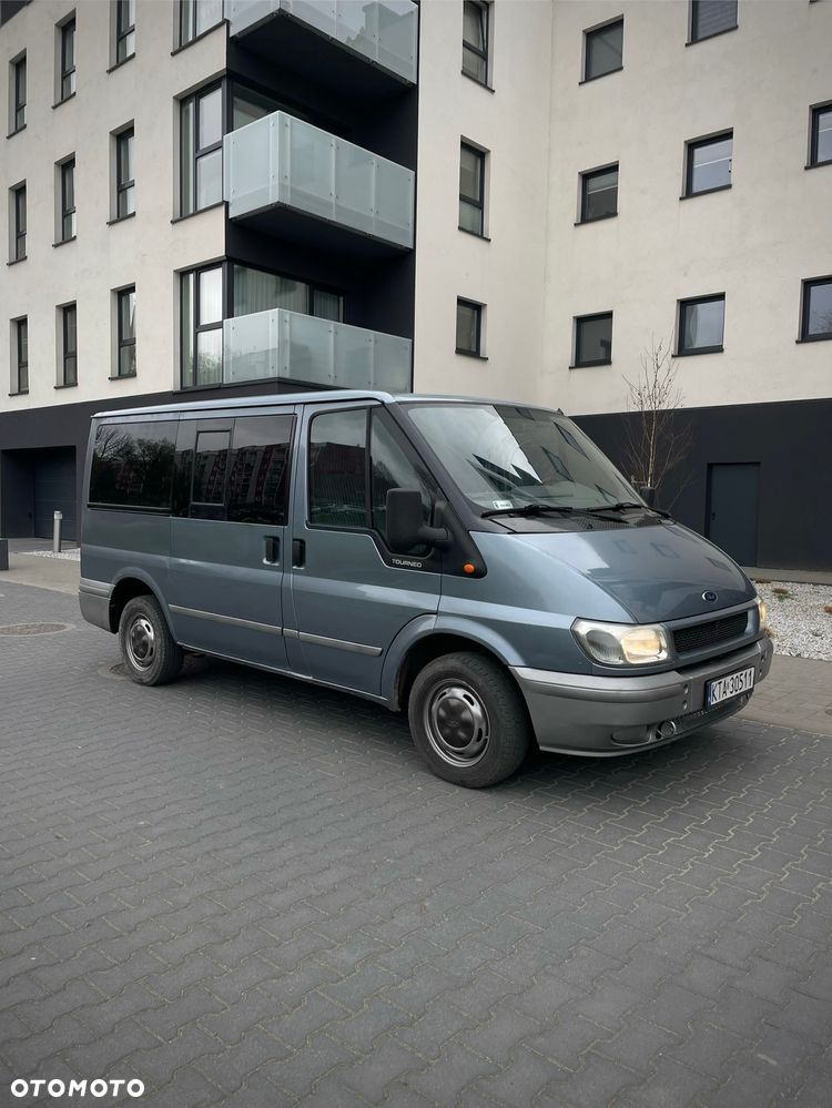 Ford Transit - 12