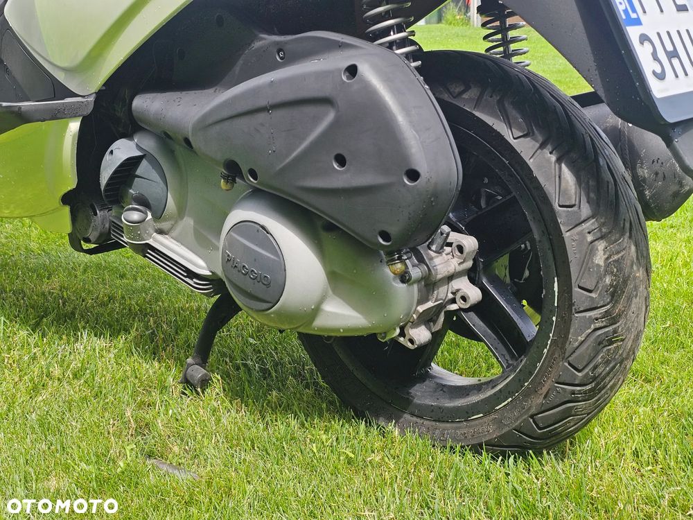 Piaggio X7 - 6