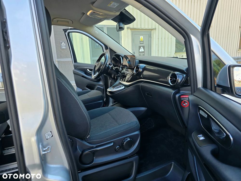 Mercedes-Benz Klasa V 220 d 9G-Tronic - 11