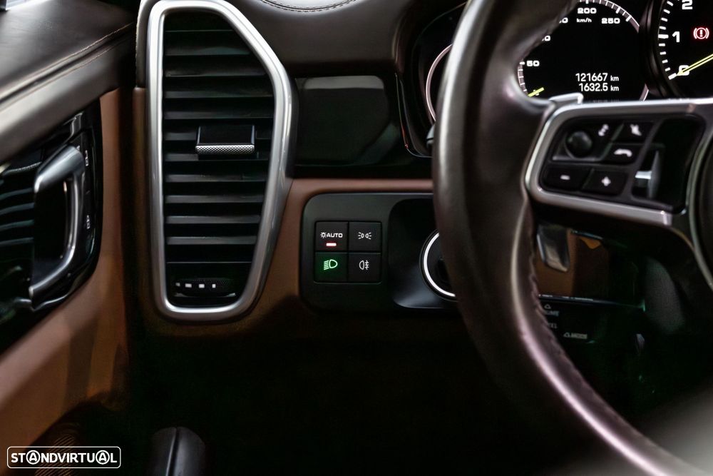 Porsche Cayenne Coupé - 31
