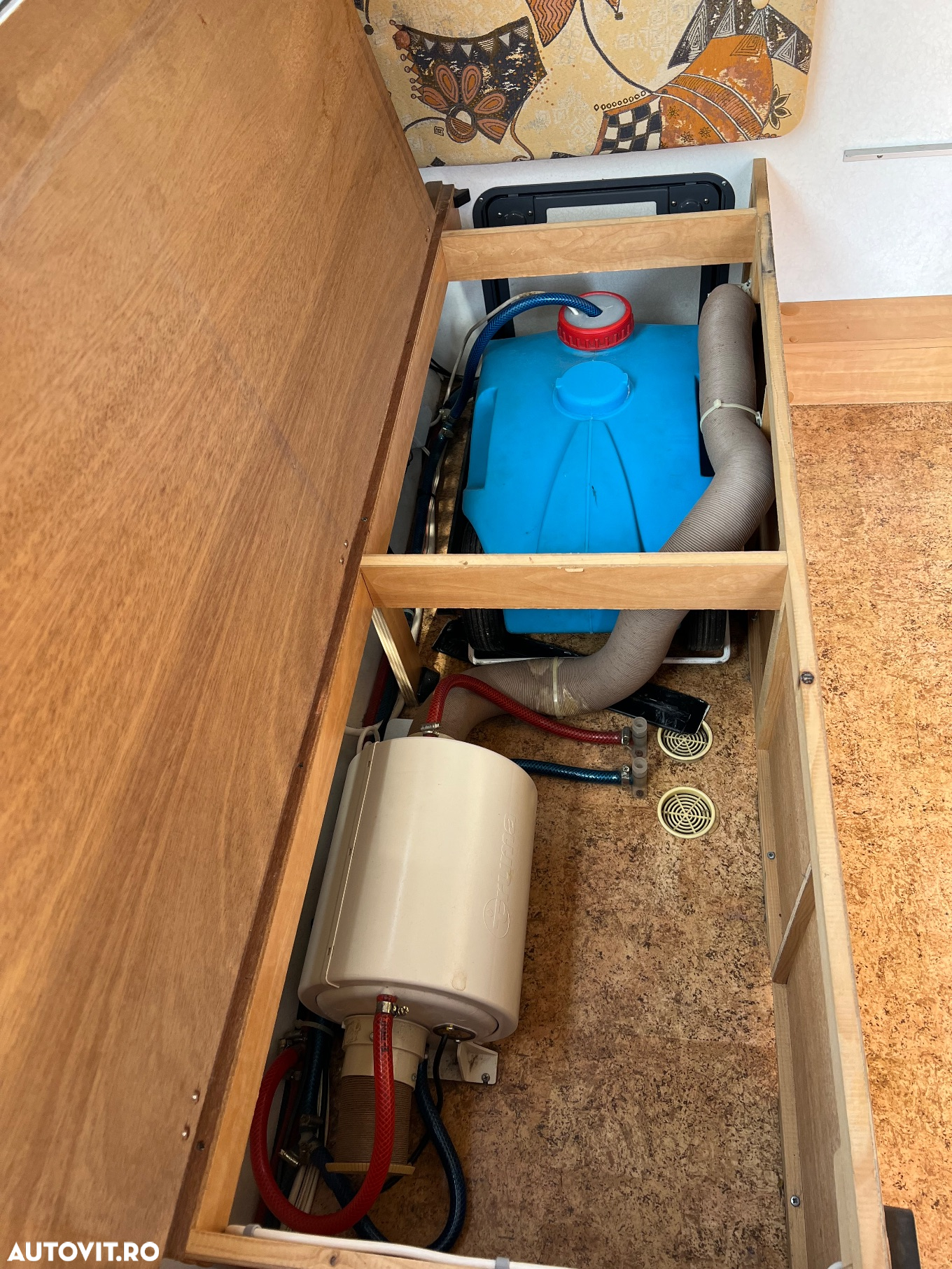 Burstner Ventana 430 TN - 21