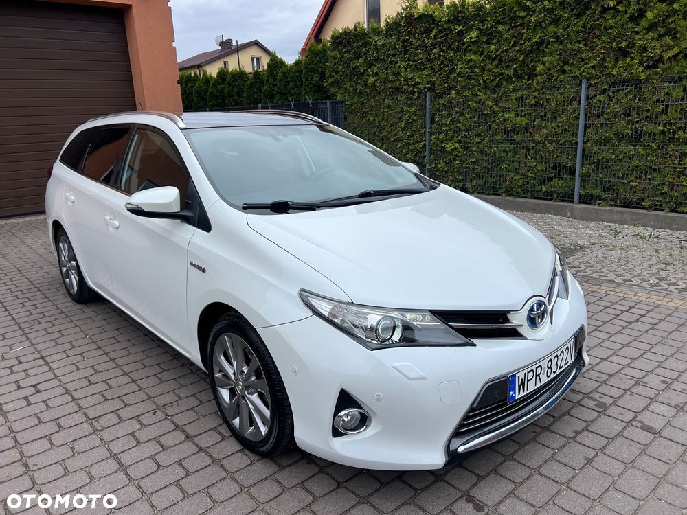 Toyota Auris 1.8 HSD Luna - 3